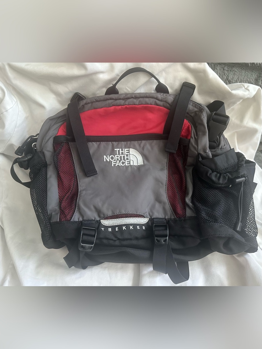 The North Face Trekker Lumbar Pack Waist Bag Hiking Fanny Pack Gray Red
